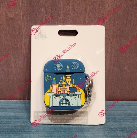 DISNEYLAND SLEEPING BEAUTY CASTLE AIRPOD - Picture 2 of 5